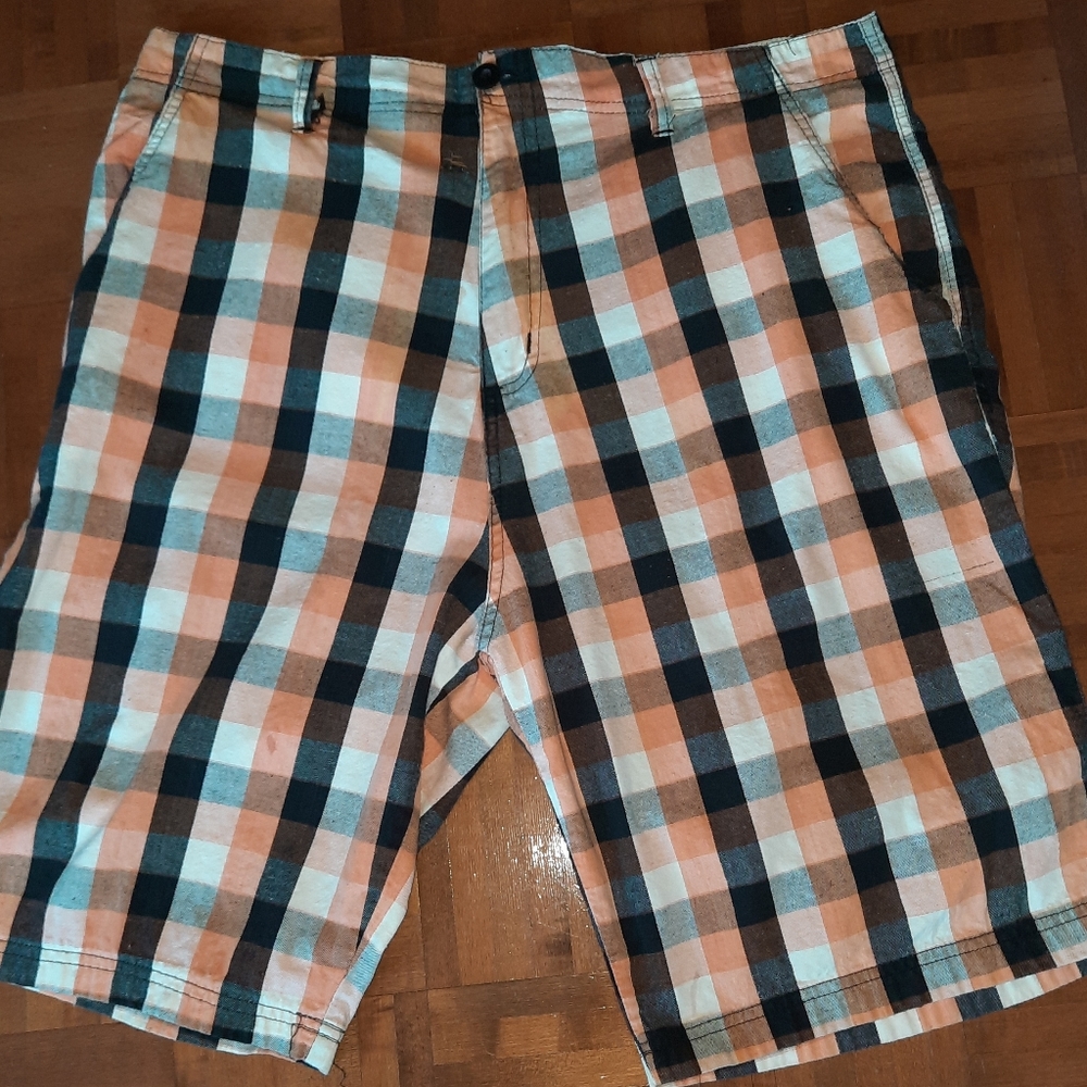 Plaid Shorts waist 36